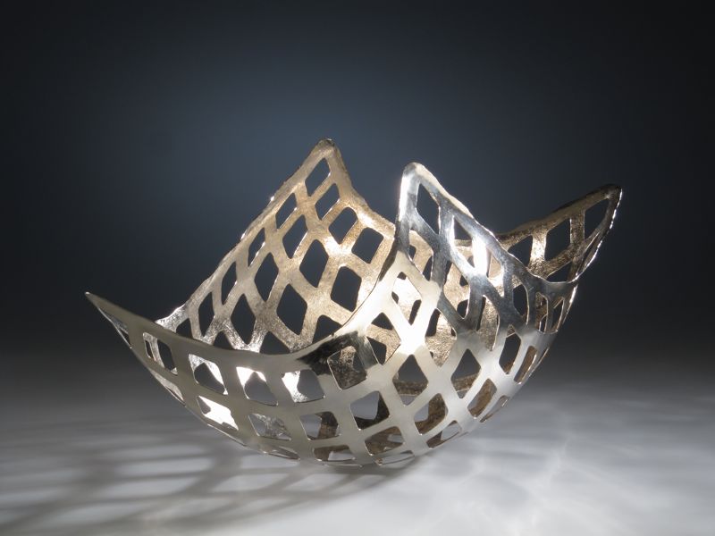 Piece -- materials: silver; dimensions: 43 x 19 x 23 h cm;